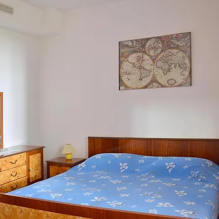 Giardino Apartment Umag Exterior photo